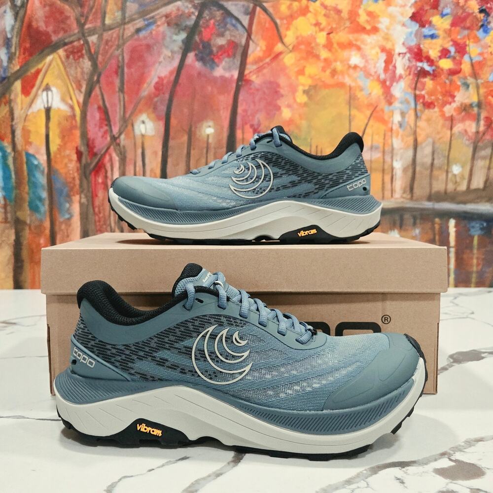 Topo Athletic Ultraventure 4 Stone Grey Womens Size 8.5 Trail Running Hiking